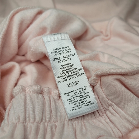 Splendid Embroidered Rose Hoodie Ballerina Pink Large NWT - Picture 9 of 13